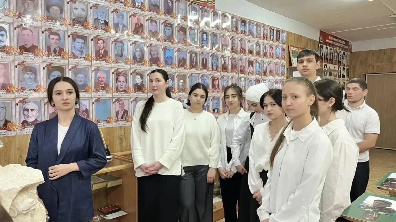 Экскурсия в историю для будущих профессионалов.