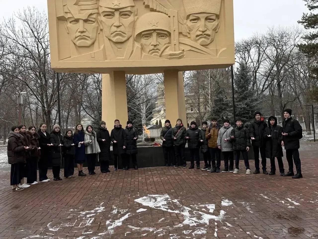 В рамках второй декады месячника патриотической,спортивной и оборонно-массовой работы &amp;quot;Есть такая профессия- Родину защищать!&amp;quot; под девизом &amp;quot;Величие и слава России&amp;quot;.